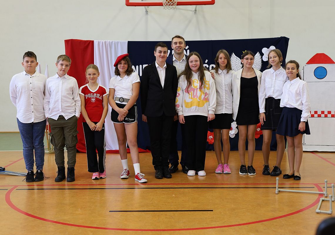 Grafika 1: Narodowe Święto Niepodległości