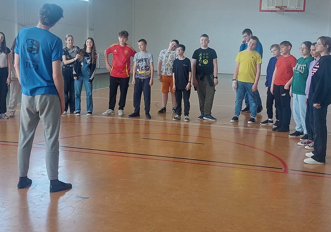 Grafika 1: Warsztaty z Teatrem Lalek ,,Tęcza" ze Słupska