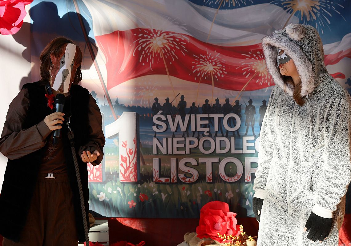 Grafika 1: Apel w ramach obchodów Narodowego Święta Niepodległości