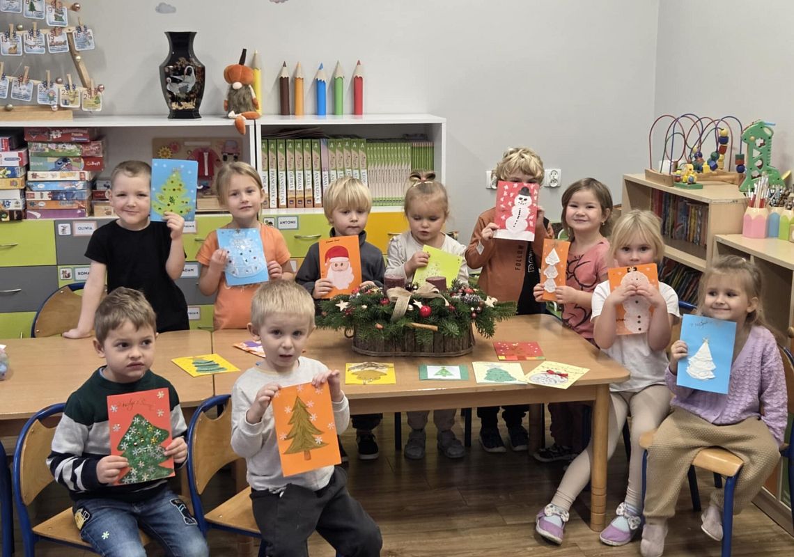 Grafika 1: Kartki świąteczne dla seniorów z Domu Pomocy Społecznej