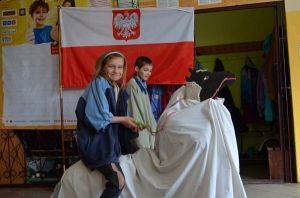 Grafika #0: Apel z okazji Narodowego Święta Trzeciego Maja