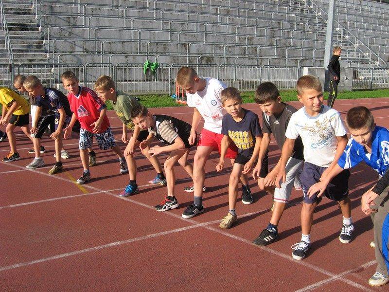 Grafika #0: Czwartki LA. Kolejne sukcesy