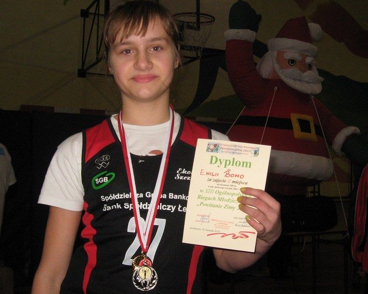 Grafika #0: Bieg mikołajkowy. Emilia ze srebrem