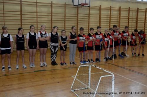 Grafika #0: Unihokej. Chłopcy grają dalej