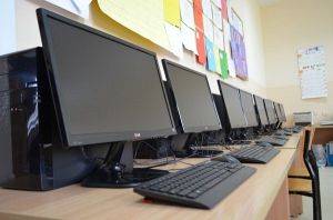 Grafika #0: Modernizacja sali informatycznej