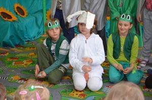 Grafika #0: Wiosenne przedstawienie