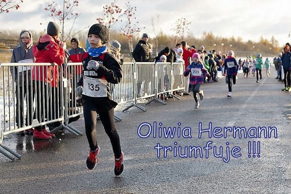 Grafika #0: Bieg Niepodległości Kosakowo. Oliwia najszybsza!