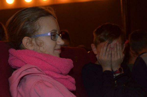 Grafika #0: Wyjazd na spektakl teatralny