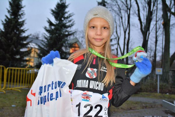 Grafika #0: Bieg Mikołajkowy Kartuzy. Oliwia druga!