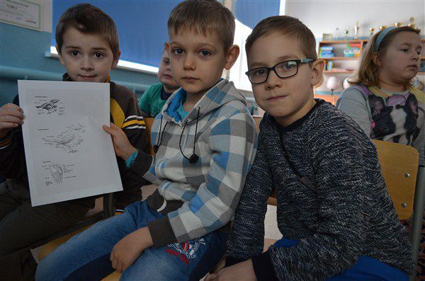 Grafika #0: Podniebni wędrowcy