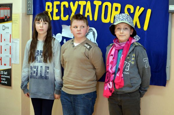 Grafika #0: Szkolny Konkurs Recytatorski "Gdy zielenić gaj się zacznie"