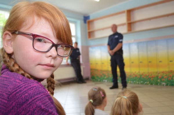 Grafika #0: Spotkanie z dzielnicowym