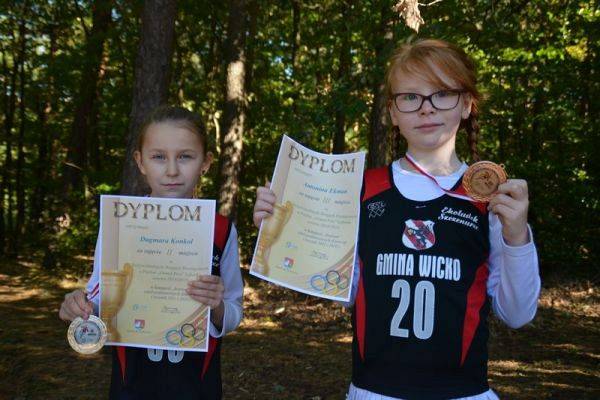 Grafika #0: Grand Prix Lęborka w biegach przełajowych. Dagmara i Antonina na podium!