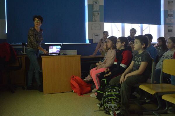 Grafika #0: W oko w oko z zającem