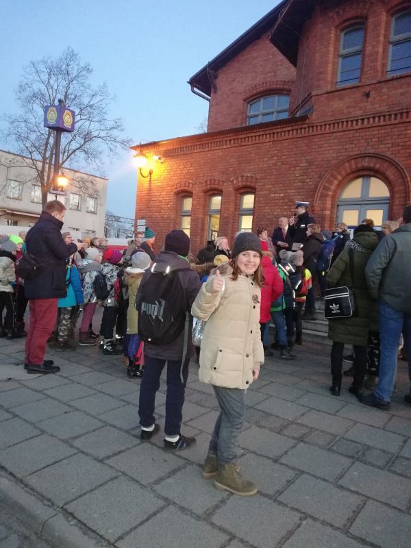 Grafika #0: Rajd pieszy "Krok po kroku, bezpiecznie o zmroku"