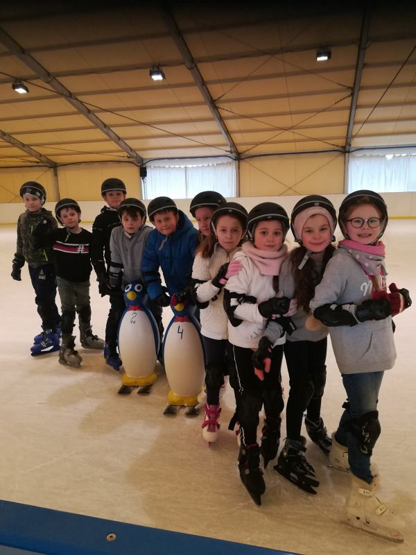 Grafika #0: Zajęcia sportowo - rekreacyjne na łyżwach