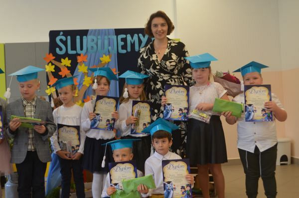 Grafika #0: Uroczyste Ślubowanie uczniów klasy 1