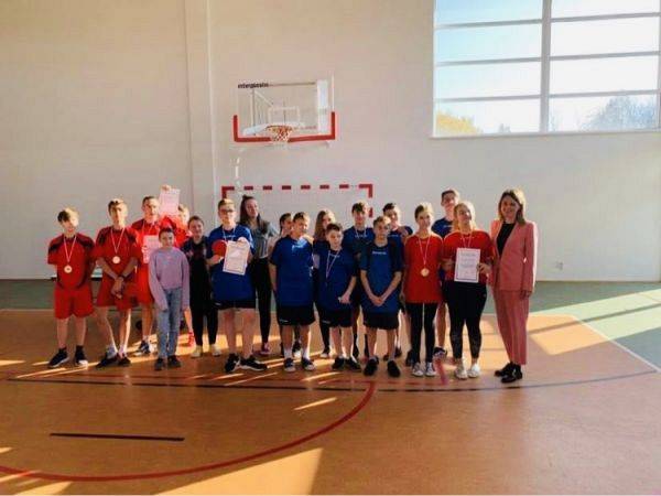 Grafika #0: 29.10 TURNIEJ TENISA STOŁOWEGO W SZCZENURZY