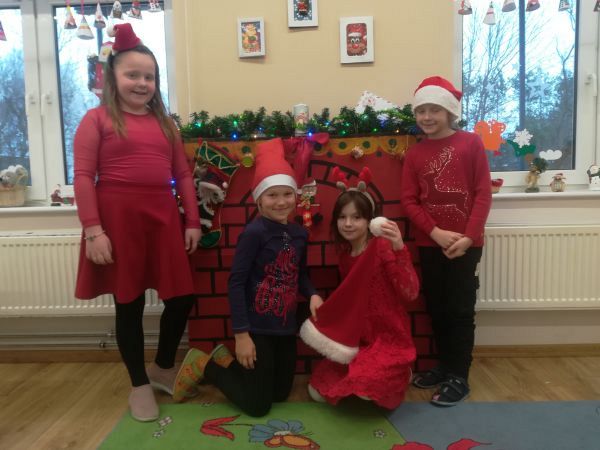 Grafika #0: Mikołajki w szkole:)