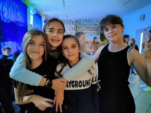 Grafika #0: Dyskoteka z okazji Dnia Chłopaka