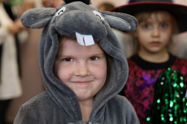 Grafika #0: Międzynarodowy Dzień Postaci z Bajek