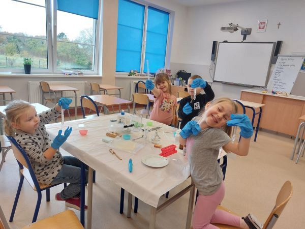 Grafika #0: Eksperymenty dla super dzieciaków-przedszkolaków