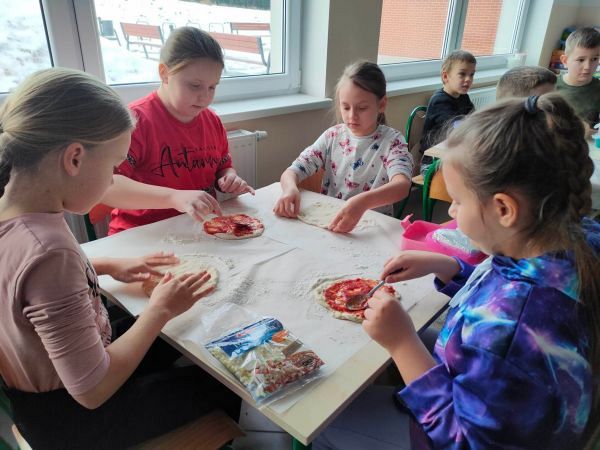 Grafika #0: Dzień Pizzy w młodszych klasach!