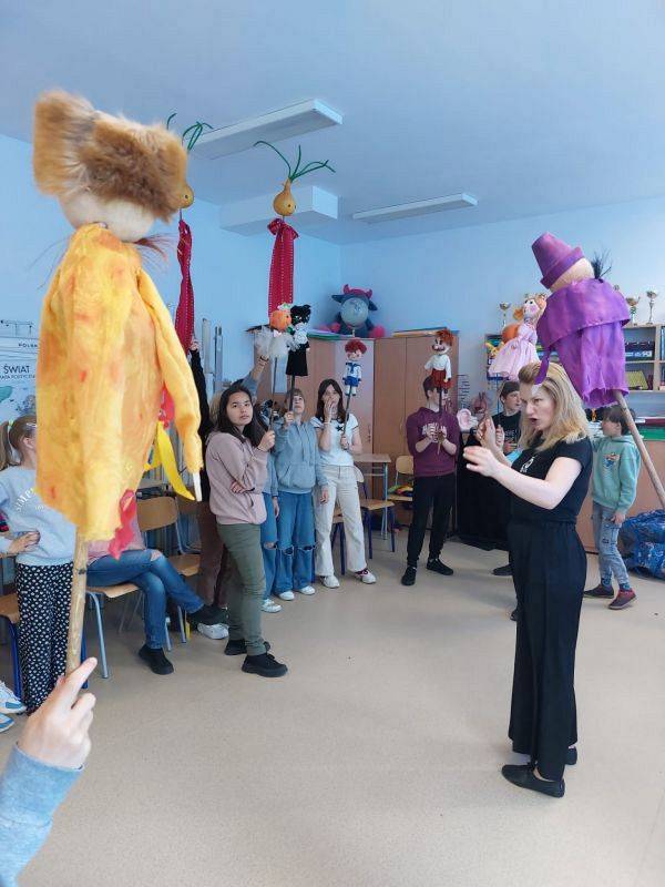 Grafika #0: Warsztaty teatralne dla uczniów z Ukrainy