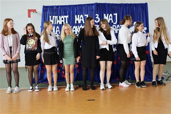 Grafika #0: Święto Konstytucji 3 Maja