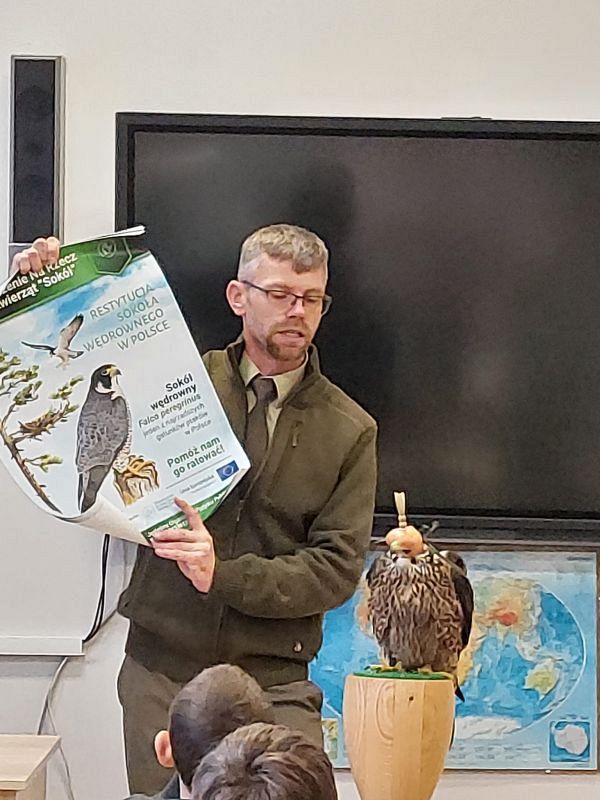 Grafika #0: Spotkanie z Polą