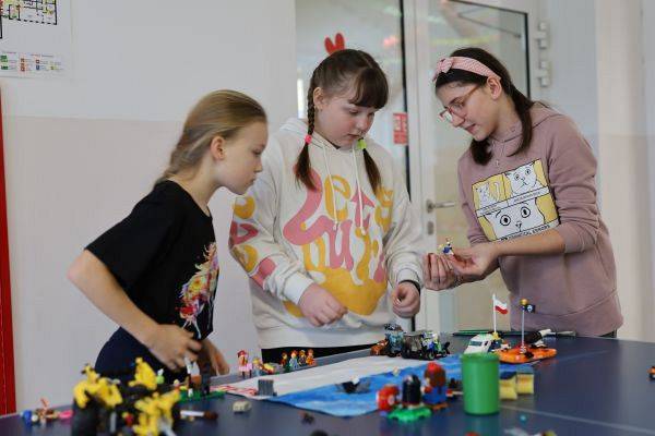 Grafika #0: Ferie w szkole - Mistrzowie Lego