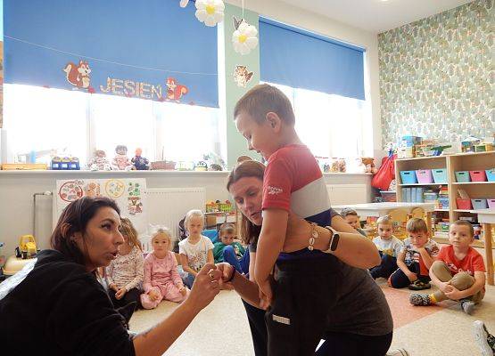 Grafika 24: Dogoterapia w grupach przedszkolnych.