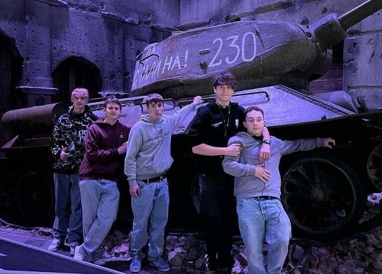 Grafika 7: Wyjazd edukacyjny do Gdańska w ramach Rządowego Programu "Podróże z klasą"