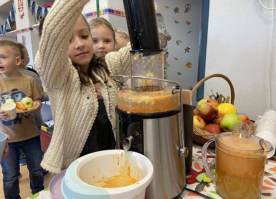 Grafika 19: Smacznie, zdrowo, kolorowo