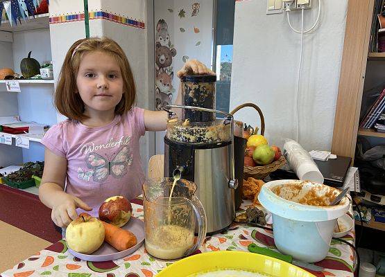 Grafika 24: Smacznie, zdrowo, kolorowo