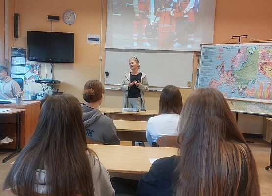 Grafika 5: Zajęcia promujące szkołę w II LO