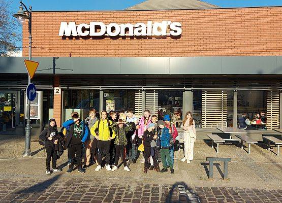 Grafika 6: Wycieczka do Malborka