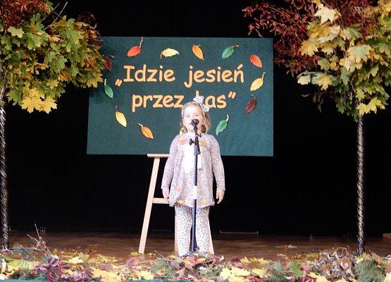 Grafika 2: Gminny konkurs recytatorski ,,Idzie jesień przez las".