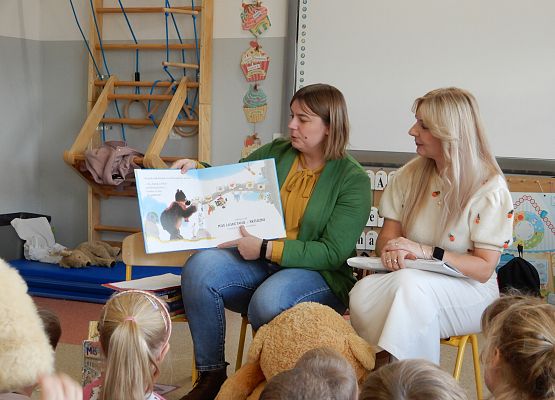 Grafika 17: Dzień Pluszowego Misia z Gminną Biblioteką