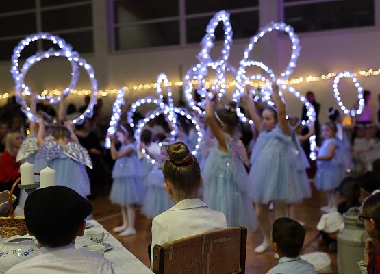 Grafika 49: Jasełka szkolne