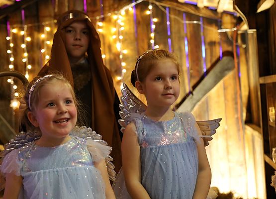 Grafika 67: Jasełka szkolne