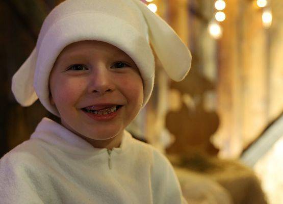 Grafika 71: Jasełka szkolne