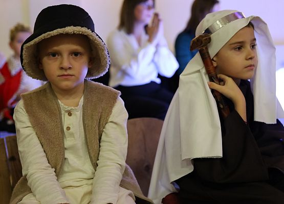 Grafika 79: Jasełka szkolne