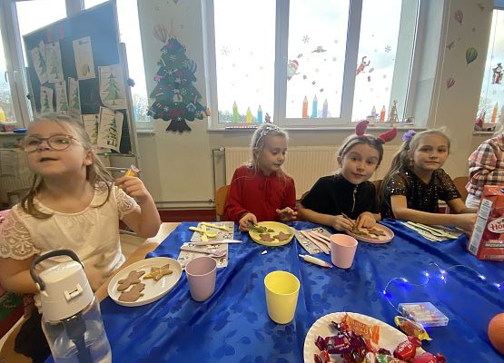 Grafika 52: Wigilia w klasie I