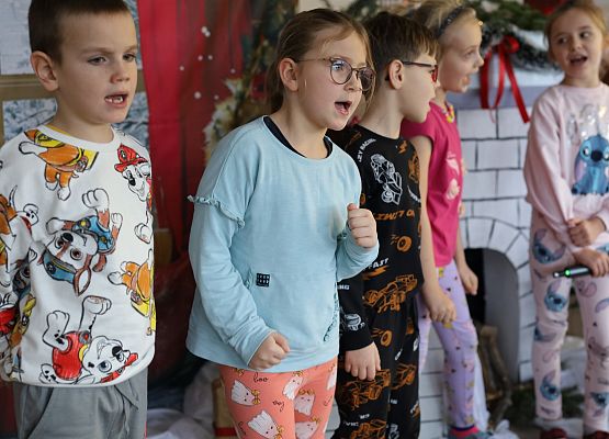 Grafika 21: Konkurs Kolęd i Pastorałek Zaśpiewajmy Jezusowi małemu