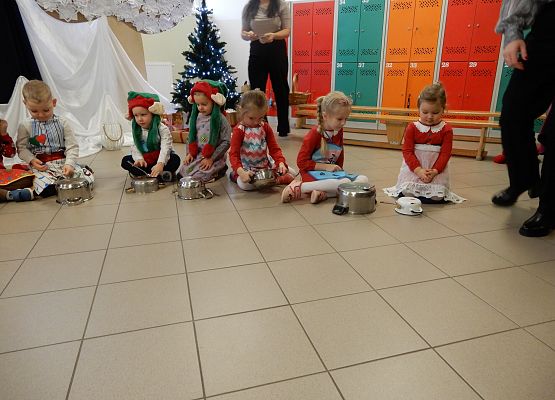 Grafika 12: Dzień Babci i Dziadka w przedszkolu