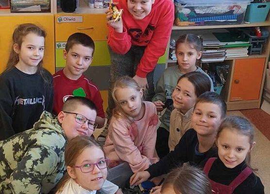 Grafika 2: Afryka Kazika i Dzień Lego w klasie III