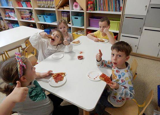 Grafika 2: Dzień pizzy w przedszkolu.