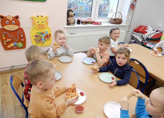 Grafika 5: Dzień pizzy w przedszkolu.