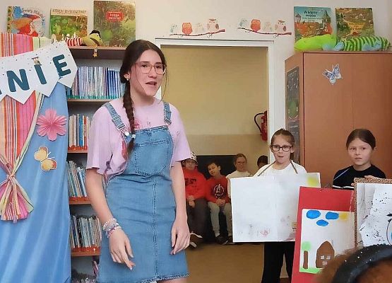 Grafika 27: Pasowanie na czytelnika